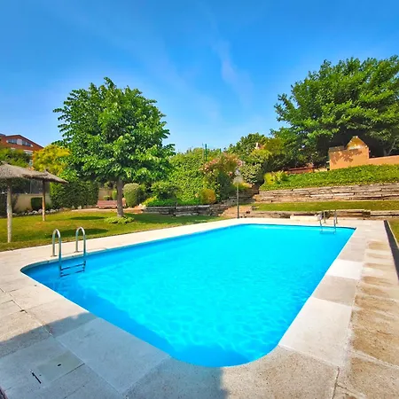 Duplex Con Piscina En Rubi Apartment Exterior photo