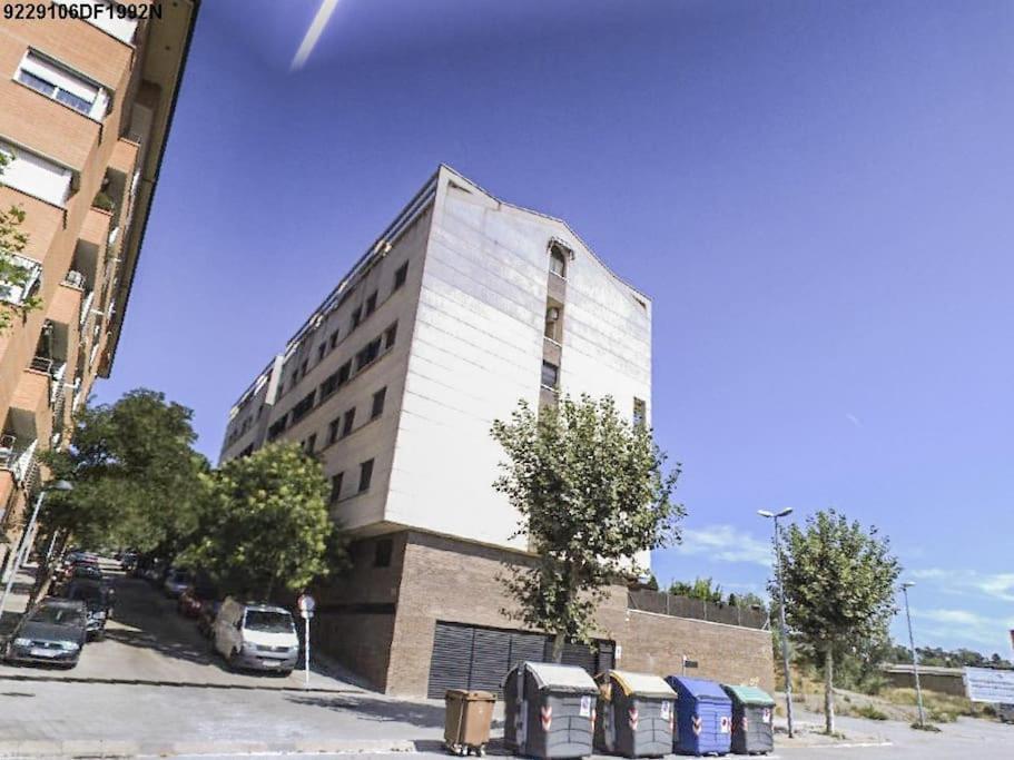 Apartament Duplex Con Piscina En Rubí