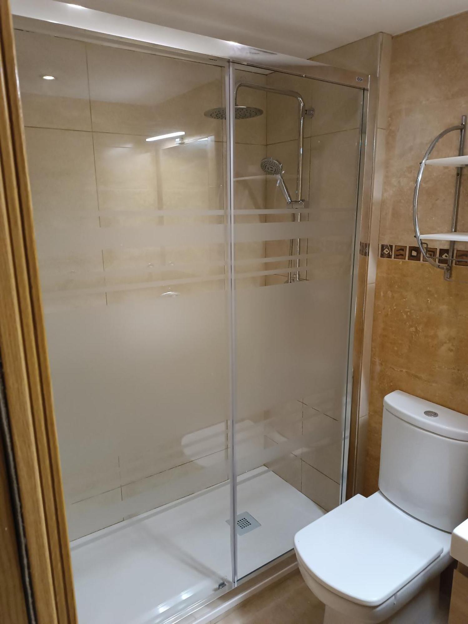Duplex Con Piscina En *